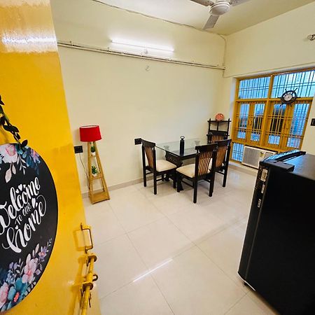 The Yellow House - Couple'S Getaway In Gomti Nagar- 1 Bhk Lucknow Luaran gambar