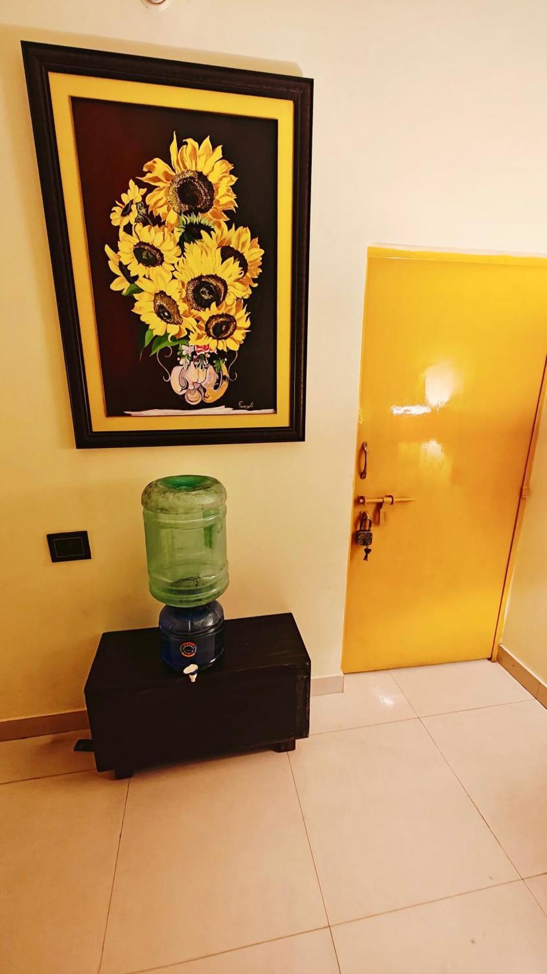 The Yellow House - Couple'S Getaway In Gomti Nagar- 1 Bhk Lucknow Luaran gambar